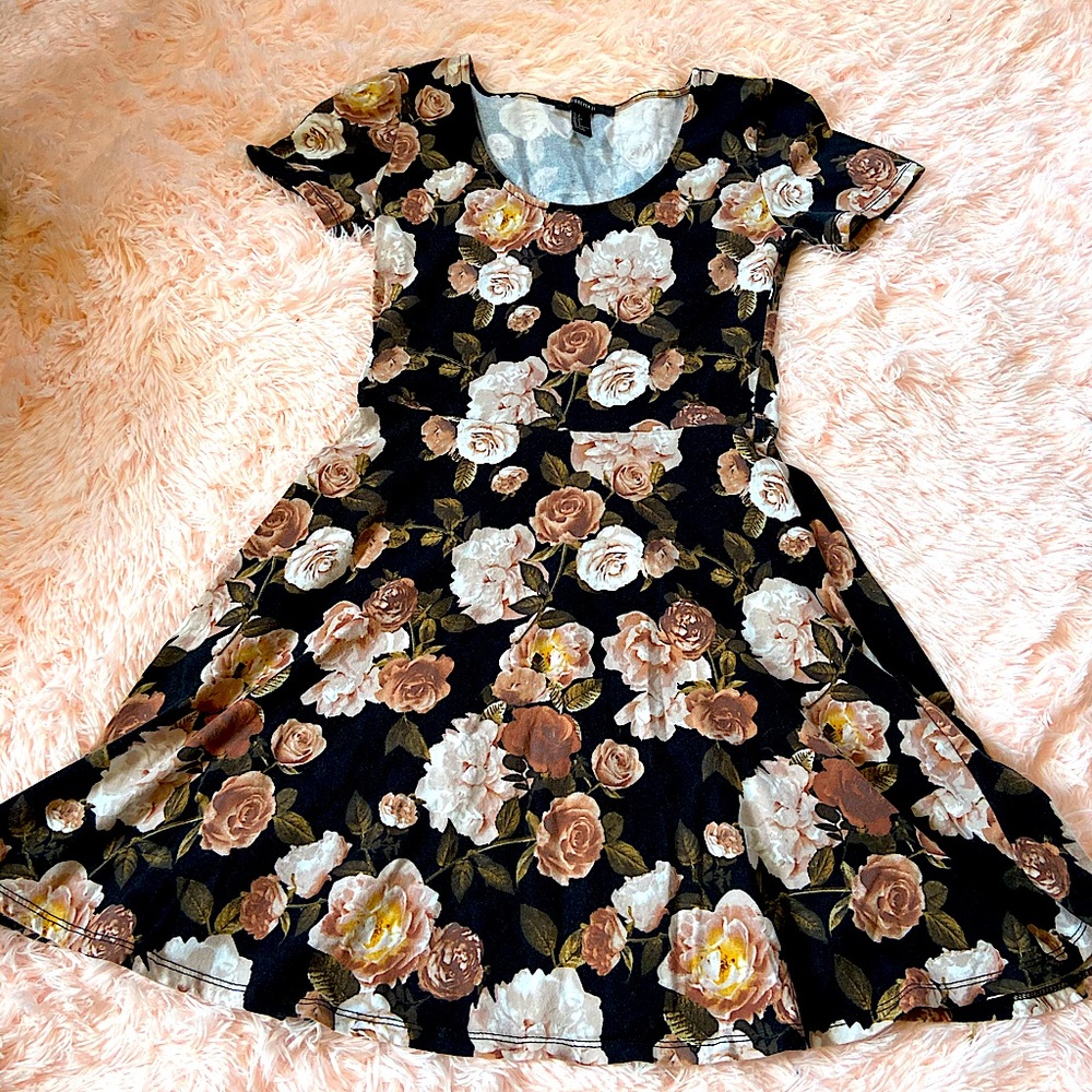 Skater dress